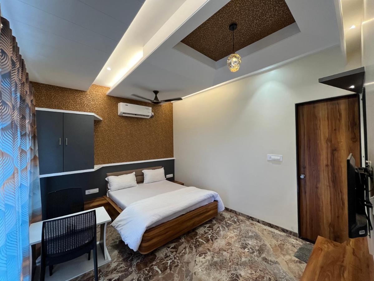 Hotel Aryadeep Phardapur Luaran gambar