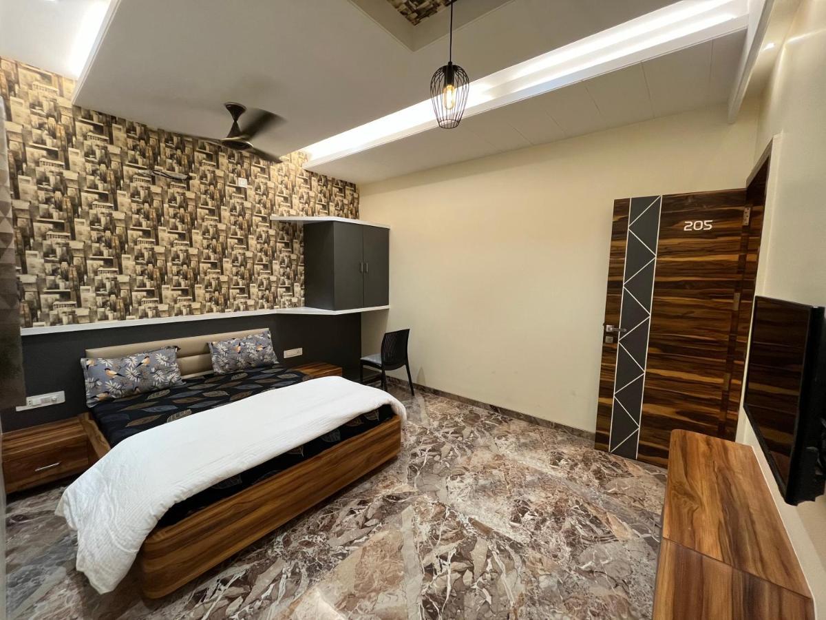 Hotel Aryadeep Phardapur Luaran gambar